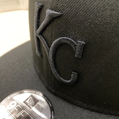 9FIFTY ニューエラ Newera カンザスシティ ロイヤルズ KC Royals スーパーブラック スナップバックキャップ BOB (950-157)