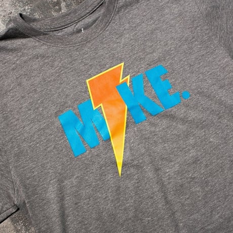 USA限定  NIKE ナイキ Jordan ジョーダン ゲータレード コラボ Like Mike ライトニング Tシャツ 半袖