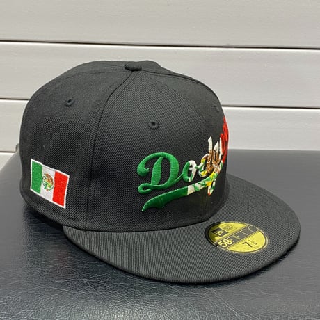 USA限定 59FIFTY ニューエラ LA Dodgers ロサンゼルス ドジャース Mexican Flag  (15-17)