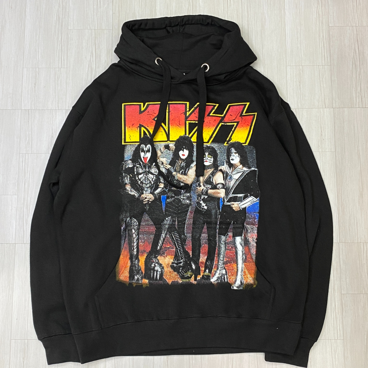 LA発 バンドパーカー KISS キッス 黒 プルオーバー グラフィック 