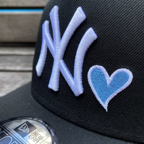 海外限定 Newera ニューエラ 9Forty Aフレーム NY Yankees ニューヨーク ヤンキース 1999WS スナップバックキャップ (940-195)