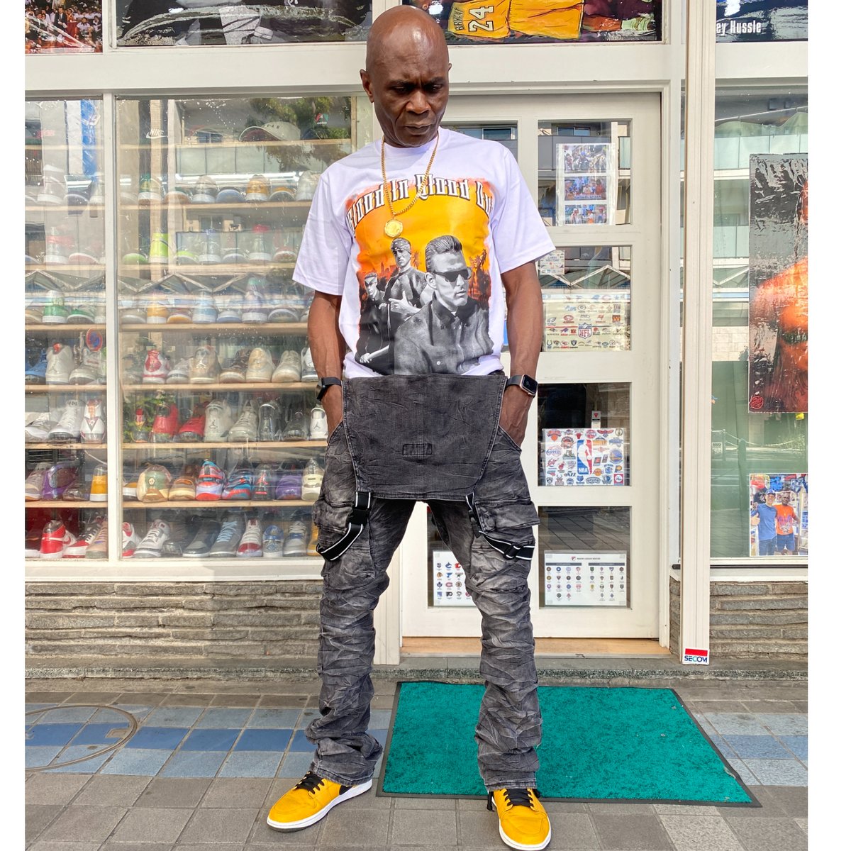 SMOKE RISE ブラックカーゴフレアデニム CODA - 【24AW】フレア デニム カーゴパンツ / BLACK DENIM