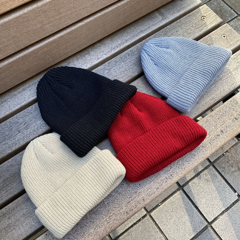 リブ編み ショート丈 ビーニー 短め ニットキャップ フィッシャーマン