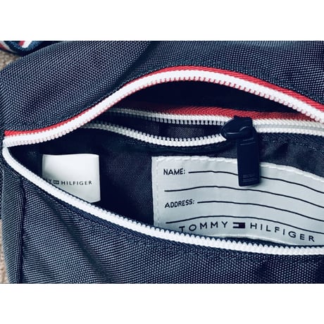 トミーヒルフィガー TommyHilfiger クロスボディ excusion 斜め掛け ボディバッグ ウェストバッグ 紺