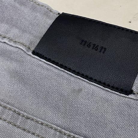海外限定 KDNK ディーケーエヌケー Stacked Skinny Flare スタックド スキニーフレア ジーンス (JNS54)