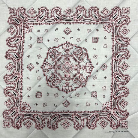 日本製 ペイズリー バンダナ Paisley Bandana 大判サイズ 綿100% 白 赤 (BNDN65)