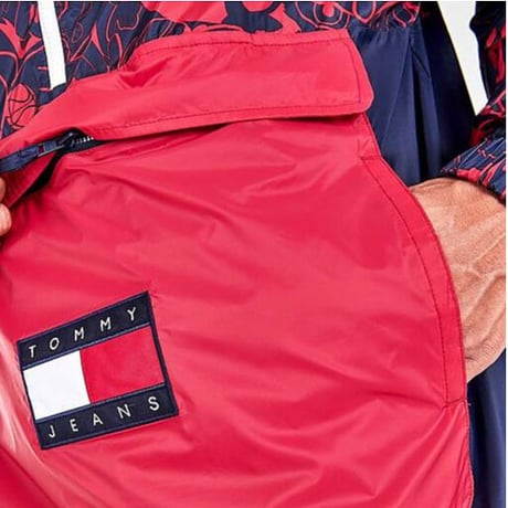 限定コレクション TOMMY JEANS スペースジャム LooneyTunes アノラック ライトジャケット