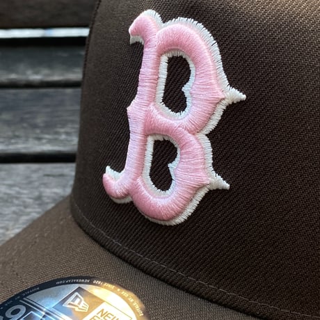 海外限定 Newera ニューエラ 9Forty Aフレーム Redsox ボストン レッドソックス スタジアムパッチ キャップ (940-270)