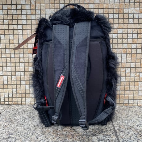 米国仕様 SPRAYGROUND スプレイグラウンド SFURZILLA SHARK BACKPACK ブラックファー バックパック (BKPK59)
