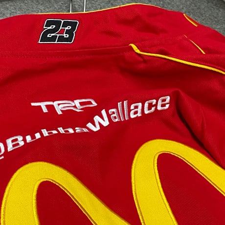 NASCAR ナスカー JHデザイン McDonald's レーシングジャケット 23XI Racing ダレルウォレスJr. (NSCR12)
