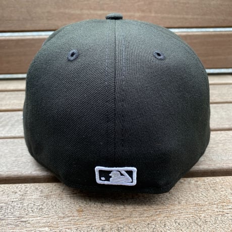 59FIFTY ニューエラ Newera ボストン レッドソックス Redsox ブラックエディション MLB (4-6)