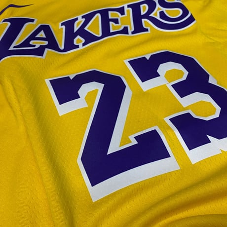 米国規格 NIKE ナイキ Lakers レイカーズ 23 レブロンジェームズ オーセンティック ジャージー