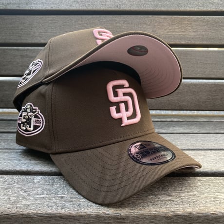 海外限定 Newera ニューエラ 9Forty Aフレーム SD Padres サンディエゴ パドレス 50周年記念 キャップ (940-155)