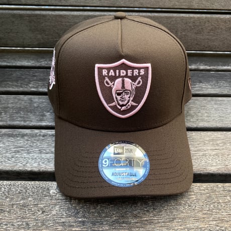 USA仕様 Newera ニューエラ NFL 9Forty Aフレーム LV Raiders ラスベガス レイダース 50周年記念 キャップ (940-235)
