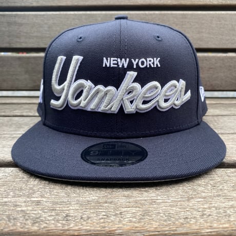USA限定 9FIFTY ニューエラ MLB ニューヨーク ヤンキース NY Yankees スナップバックキャップ Evergreen Script (950-210)