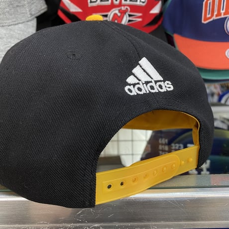 Adidas アディダス NHL ピッツバーグ ペンギンズ スナップバックキャップ アイスホッケー 黒/黄