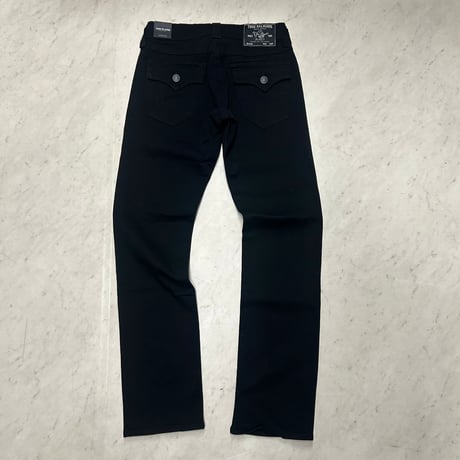 プレミアムジーンズ True Religion トゥルーレリジョン Ricky リッキー ブラックパッチ ストレートジーンズ (JNS261)