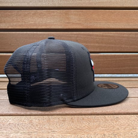 USAモデル 9FIFTY ニューエラ NBA シカゴ ブルズ BULLS クラシック トラッカーキャップ
