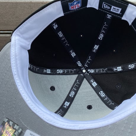 USA仕様 NEWERA 59Fifty NFL ラスベガス レイダース Raiders スーパーボウル XVIII OTC (24-7)