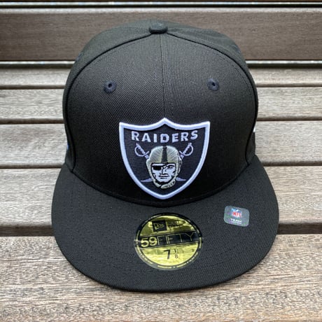 USA仕様 NEWERA 59Fifty NFL ラスベガス レイダース Raiders スーパーボウル XVIII OTC (24-7)