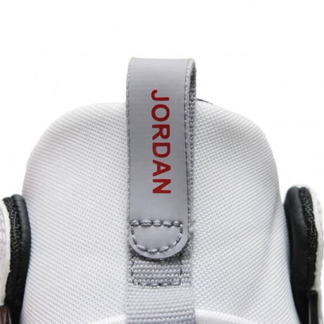 USAモデル  NIKE ナイキ JORDAN ジョーダン DNA 白 ホワイト 軽量 スニーカー メッシュ