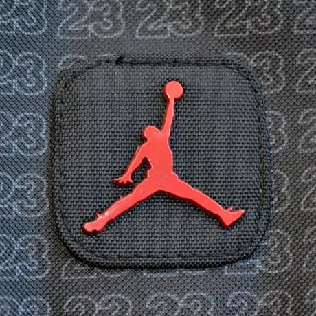 日本未入荷モデル NIKE ナイキ AIR JORDAN エア ジョーダン JUMPMAN ジャンプマン 大容量 バックパック リュック 23 総柄 モノグラム 黒 赤