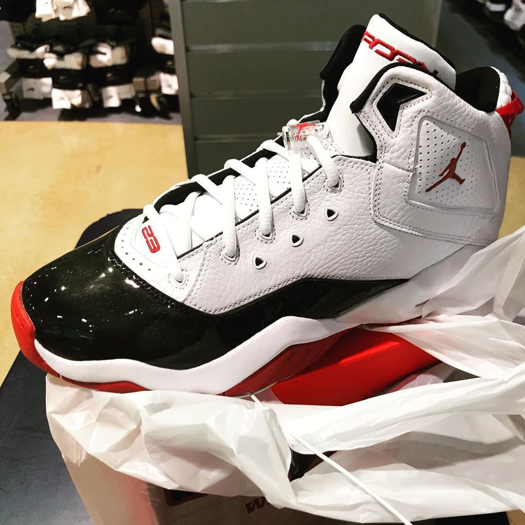 USAモデル NIKE ナイキ Jordan ジョーダン BLOYAL Bロイヤル 白 赤 黒