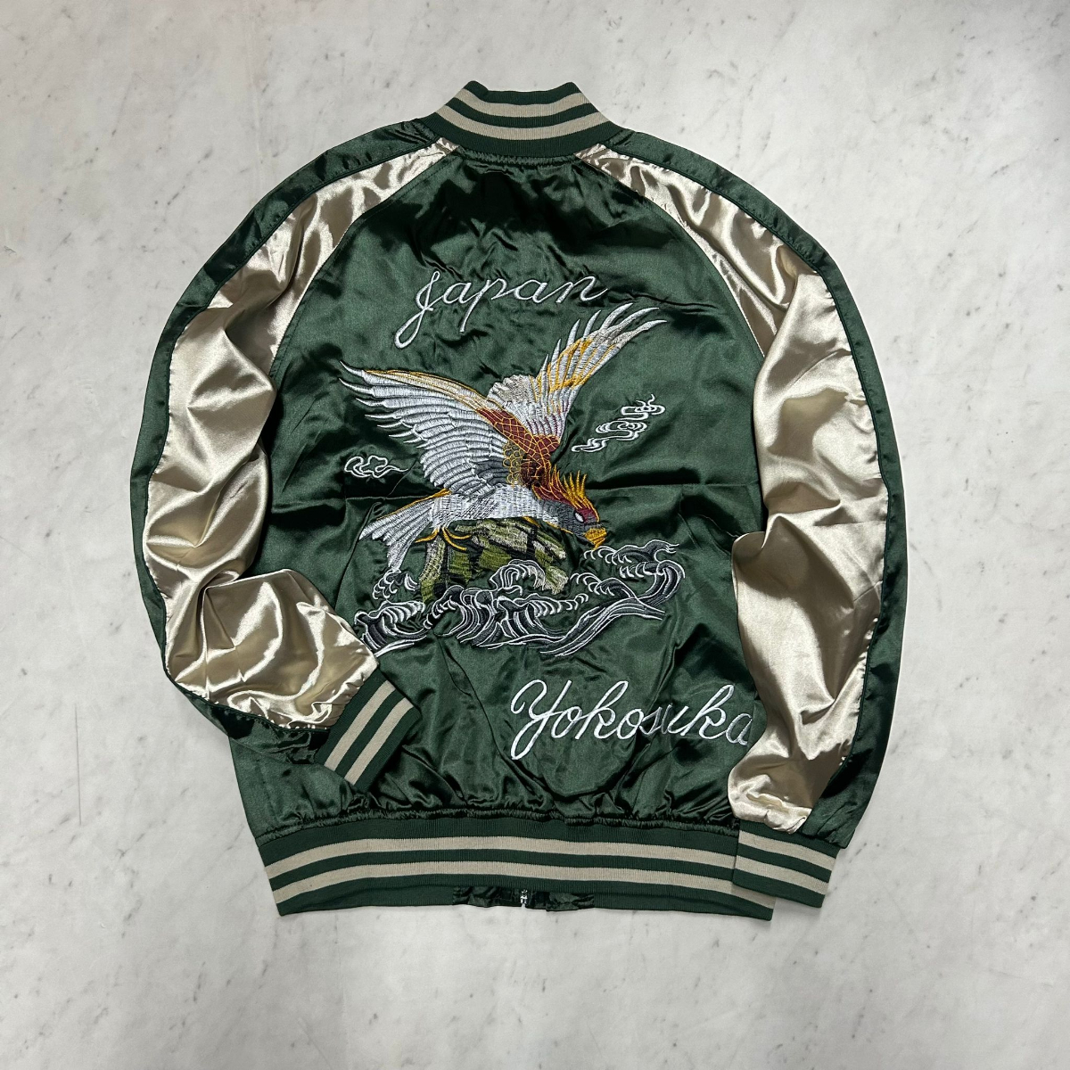 横須賀発祥 スカジャン Yokosuka刺繍入り SUKAJAN 鷹 Eagle 内ポケット