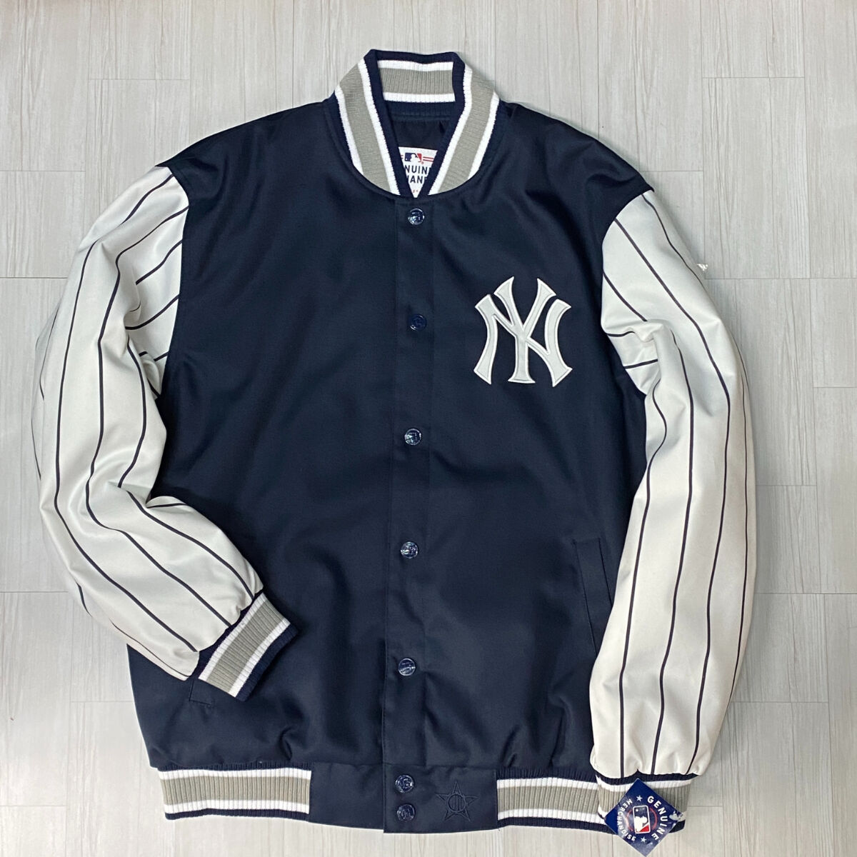 MLB ニューヨーク ヤンキース スタジャン ジャケット 中綿 全刺繍 L