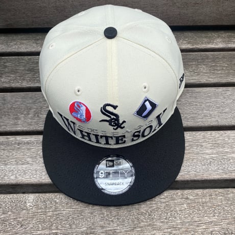 USA限定 9FIFTY ニューエラ MLB シカゴ ホワイトソックス Whitesox スナップバックキャップ ARCHIVE (950-236)
