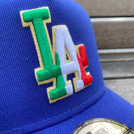 海外限定 Newera ニューエラ 9Forty Aフレーム LA Dodgers ドジャース 100th Anniv キャップ (940-322)