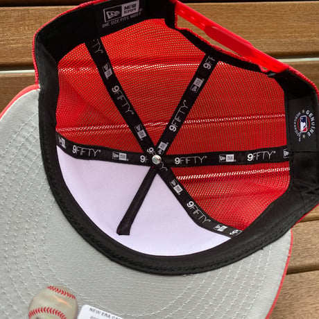 海外限定 ニューエラ LogoTrucker 9Fifty エンゼルス LA Angels トラッカーキャップ MLB