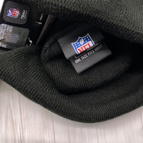 NEWERA USA ニューエラ NFL ニューヨーク ジャイアンツ NY Giantsポンポン付き ニット帽 黒