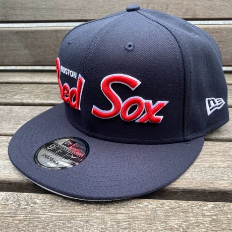 USA限定 9FIFTY ニューエラ MLB ボストン レッドソックス Redsox スナップバックキャップ Evergreen Script (950-213)
