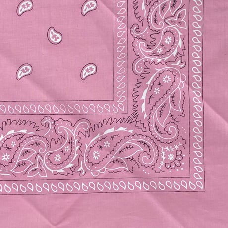 ペイズリー バンダナ Paisley Bandana ヴィンテージ調 大判サイズ 54cm 薄ピンク (BNDN106)