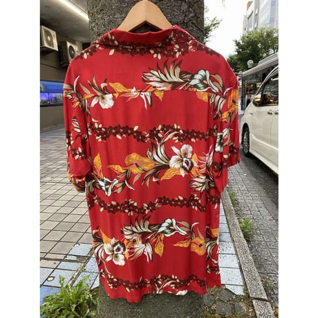 【特別SALE価格】 アロハシャツ ALOHA 半袖 ハイビスカス 赤 フラワープリント ハワイアンシャツ RB-03