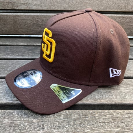 USA仕様 ニューエラ MLB 9Fifty Aフレーム SD Padres パドレス 1998 World Series キャップ (950-276)