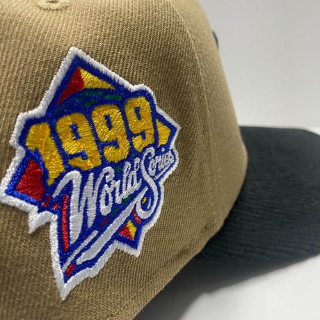 海外限定 Newera ニューエラ 9Forty Aフレーム NY Yankees ヤンキース 1999WS コーデュロイ キャップ (940-285)
