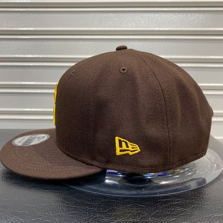 USA限定 Newera ニューエラ 9FIFTY アップサイドダウンロゴ スナップバック MLB SD パドレス