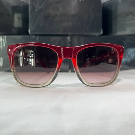 Diamond Supply Co. ダイヤモンドサプライ Vermont サングラス クリスタルレッド グラデーション (DSCS4)