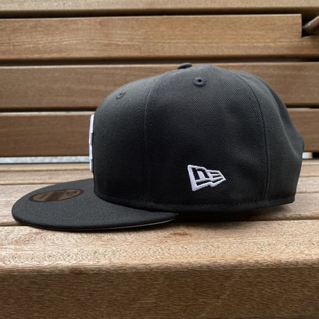 9FIFTY ニューエラ Newera ボストン レッドソックス REDSOX スナップバックキャップ 黒/白ロゴ