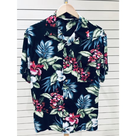 【特別SALE価格】アロハシャツ ALOHA 半袖 ブラック 花柄 ハイビスカス ハワイアン RB-30