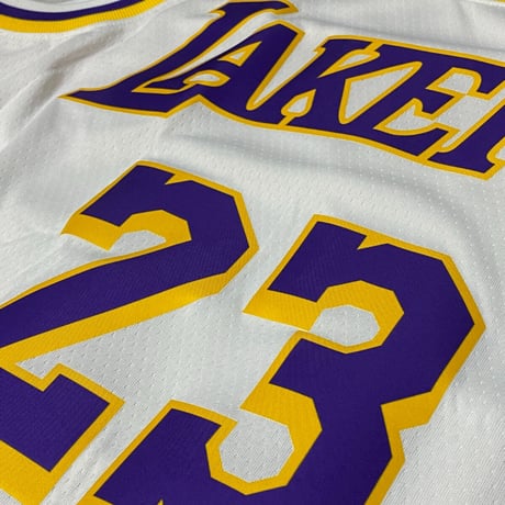 米国規格 NIKE ナイキ Lakers レイカーズ 23 レブロンジェームズ オーセンティック ジャージー 白
