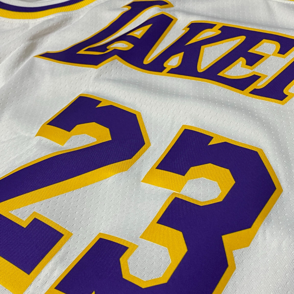 米国規格 NIKE ナイキ Lakers レイカーズ 23 レブロンジェームズ