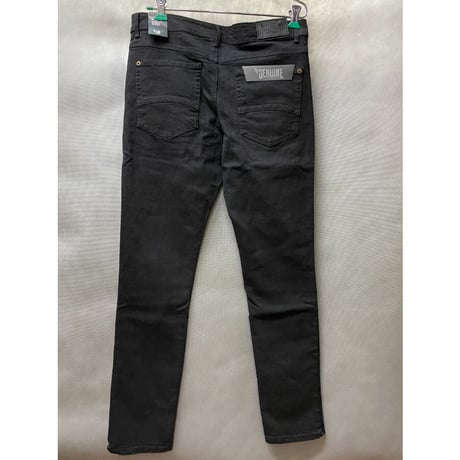 USAブランド GENUINE AUTHENTIC ストレッチ スキニーフィット Skinny バイカーデニム 黒 ジーンズ 1855 (JNS70)