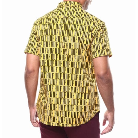 HUF ハフ 半袖 ボタンシャツ モノグラム 総柄 NIGHT MARKET 黄色 オールオーバーロゴ テキスタイル