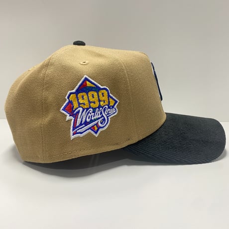 海外限定 Newera ニューエラ 9Forty Aフレーム NY Yankees ヤンキース 1999WS コーデュロイ キャップ (940-285)