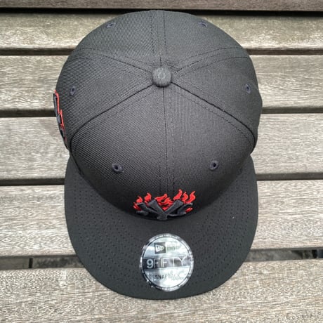 海外限定 9FIFTY ニューエラ NY Yankees ニューヨーク ヤンキース スナップバックキャップ 炎 レッドフレイム (950-249)