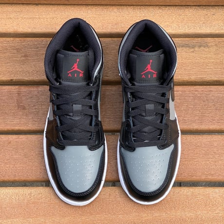 NIKE ナイキ AIR JORDAN1 MID エアジョーダン1 ミッドカット パーティクルグレー (AJ1)