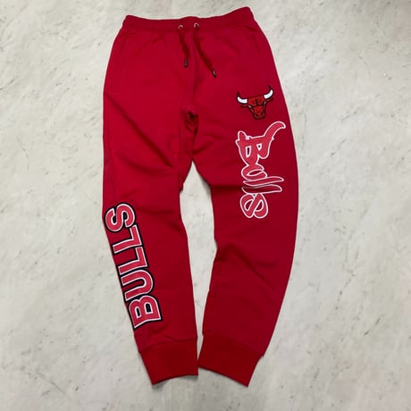 NBA公式 FISLL シカゴ ブルズ Chicago Bulls ハイクラス仕様 スウェット セットアップ 刺繍 パッチ